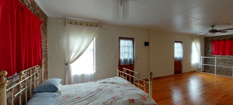 2 Bedroom Property for Sale in Albertinia Western Cape